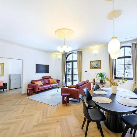 5 Sterne Schlossplatz - Sachsen Vogtland Erzgebirge 6 Personen 3 Sz Sauna Kamin * Auerbach (Vogtland)